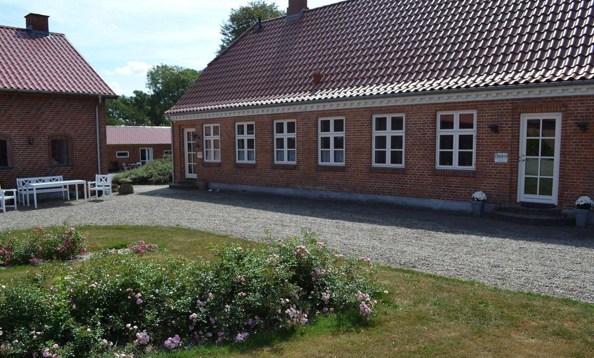 Bed & Breakfast Tistrup エクステリア 写真
