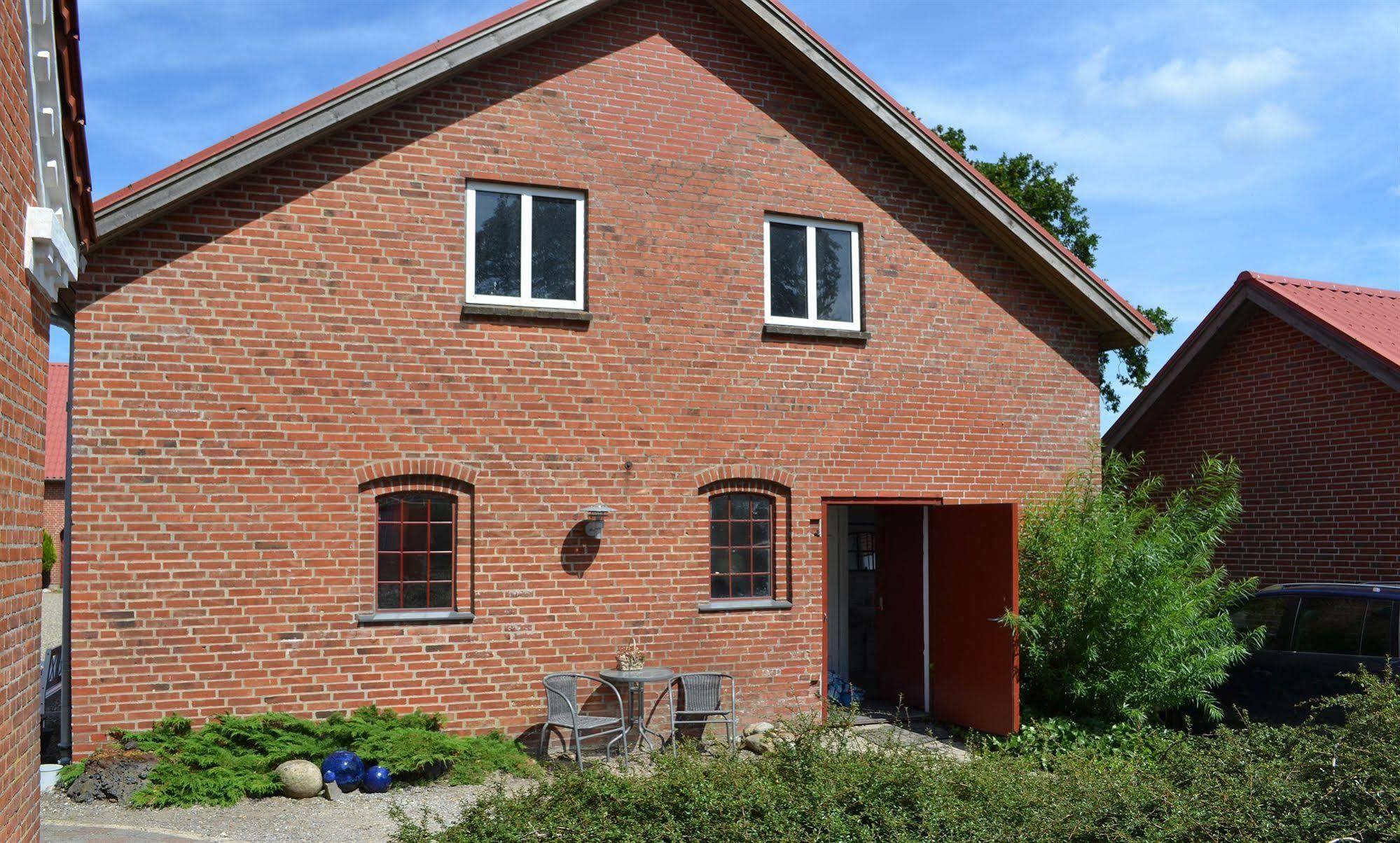 Bed & Breakfast Tistrup エクステリア 写真